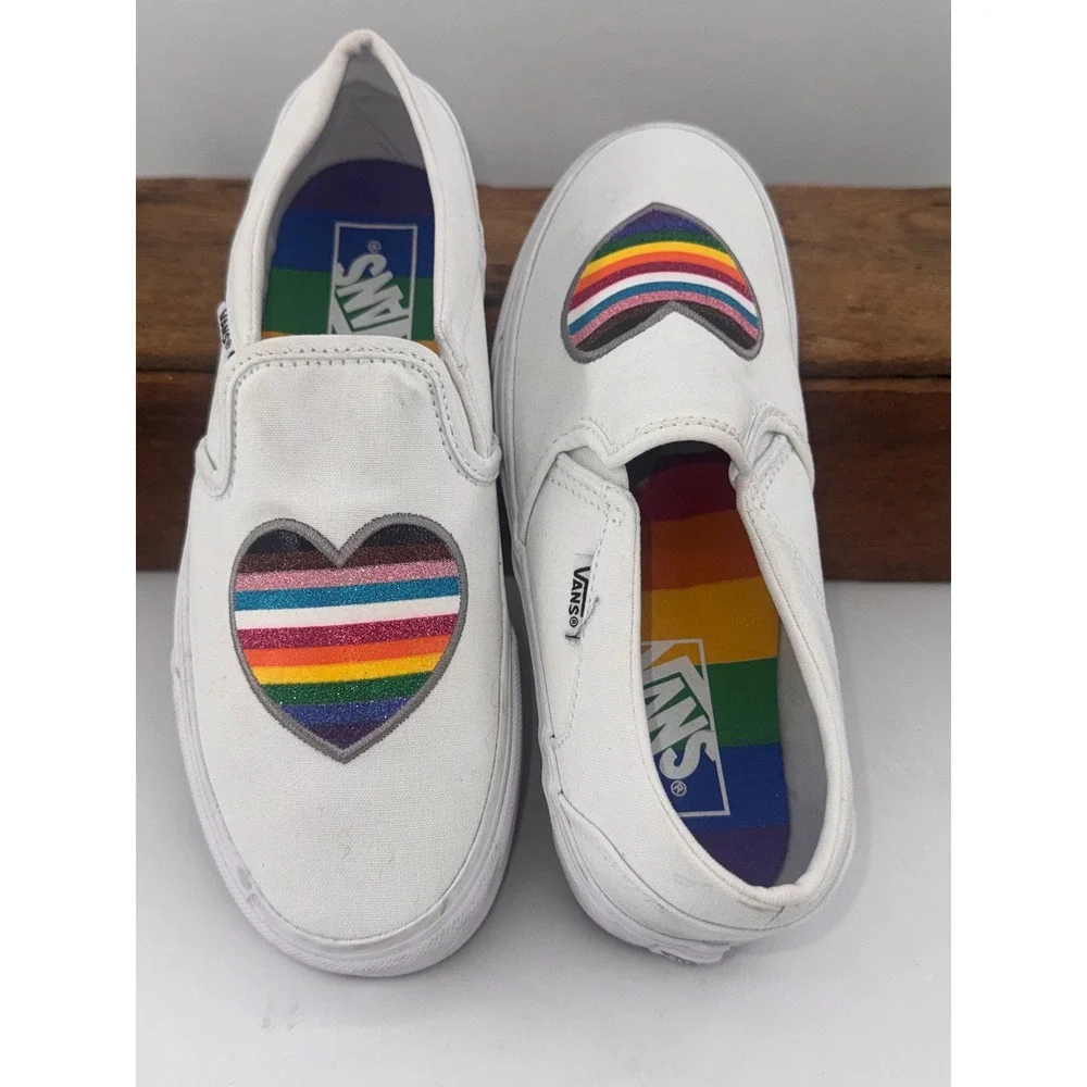 Vans Asher Slip-On Sneakers Womens 7 Pride White Glitter Rainbow Heart 721356